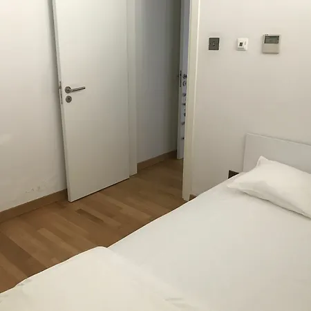 Finikoudes Luxury Апартаменты *