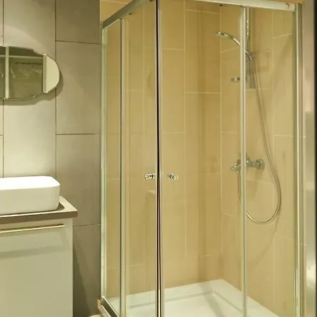 Finikoudes Luxury * Ларнака
